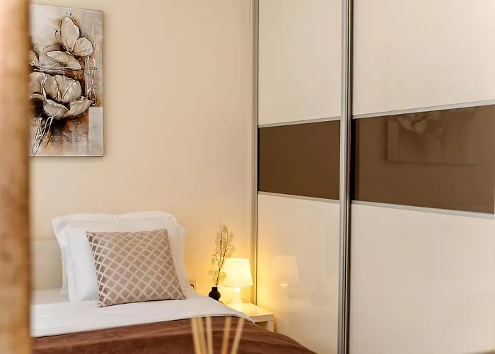 Summertime In South Bay 公寓 瓦爾納