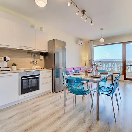 Summertime In South Bay Apartment Varna